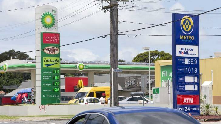 Unleaded petrol prices are continuing to fall across Australia, as each city reaches the its price cycle peak or a downward turn.