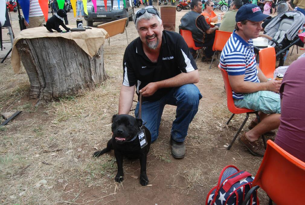 SPARKING CONVERSATIONS: Dubbo Black Dog Ride event coordinator Wayne Amor at Mungery last year. Photo: ZAARKACHA MARLAN