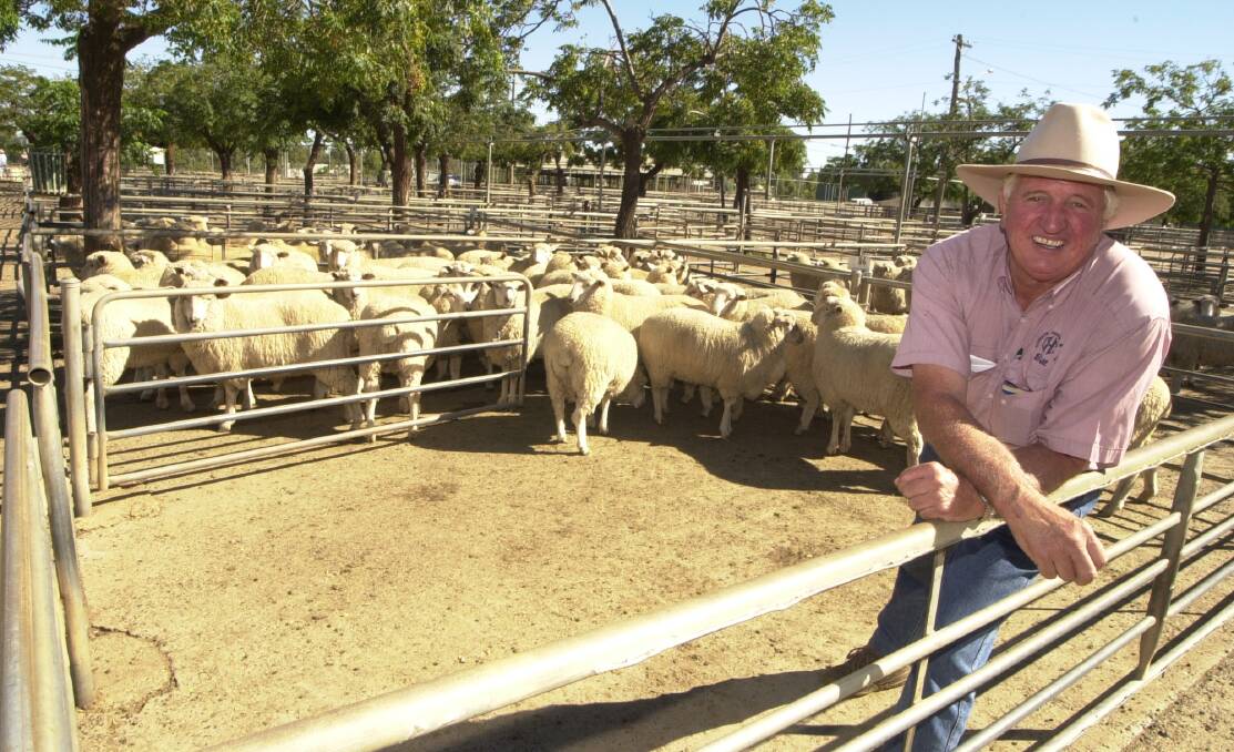 Stock and property: Agent Bill Tatt discusses how central west producers have done exceptionally well at recent lamb sales across the region. Photo: File. 