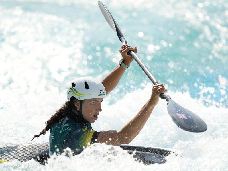 World No.1 Jessica Fox dominated the women's kayak slalom heats at the Tokyo Olympic Games.