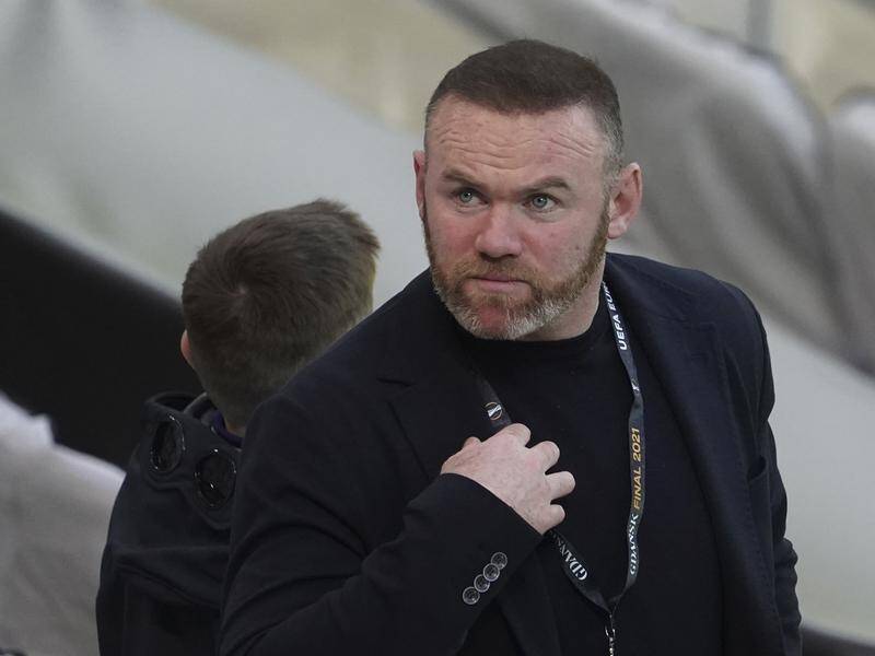 Derby boss Wayne Rooney says he won't leave his ailing English Championship side in the lurch.