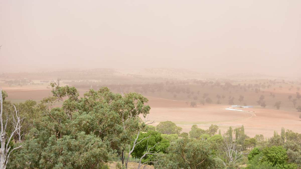 DUSTY VIES: Visibility has dropped to just five kilometres in some parts of the Central West as the dust cloud passes through. Photo: FILE